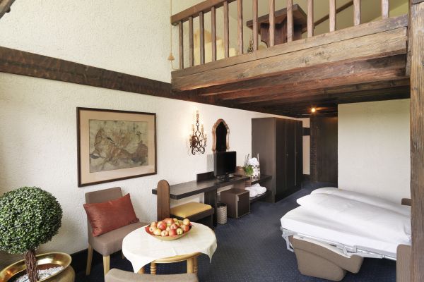 Kaysers Tirolresort Erwachsenenhotel (Mieming)